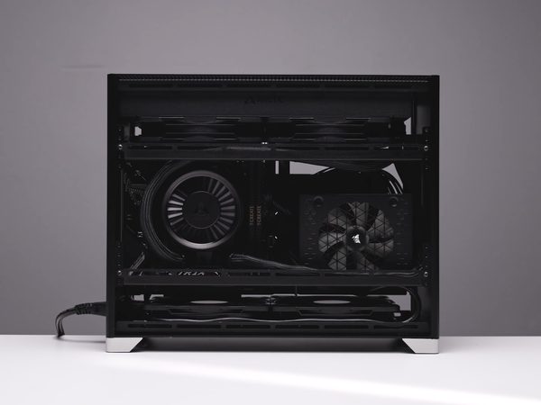 A Pantheon head on, cooler and radiator visible inside