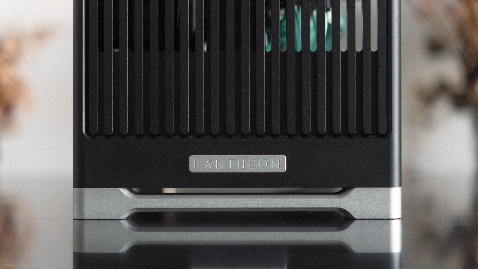 The Pantheon's fascia head on, the PANTHEON plate in its position above the aluminum foot